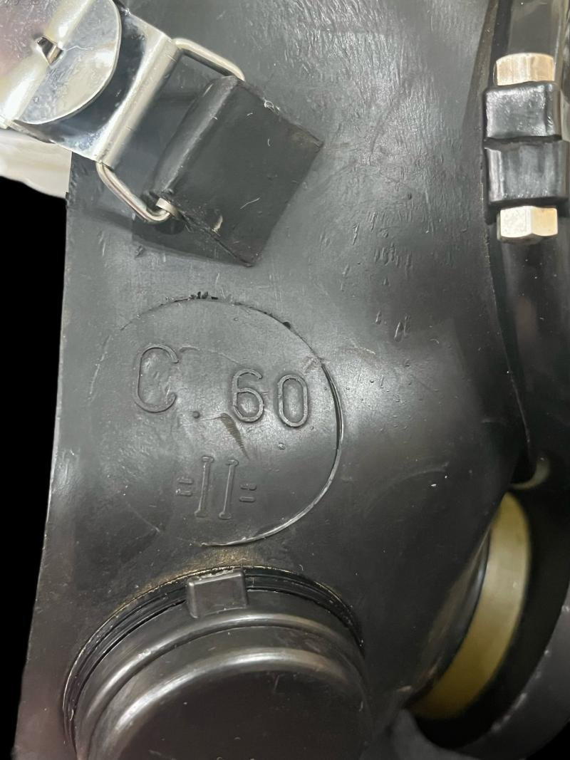 ITALIAN C60 GAS MASK — image 4