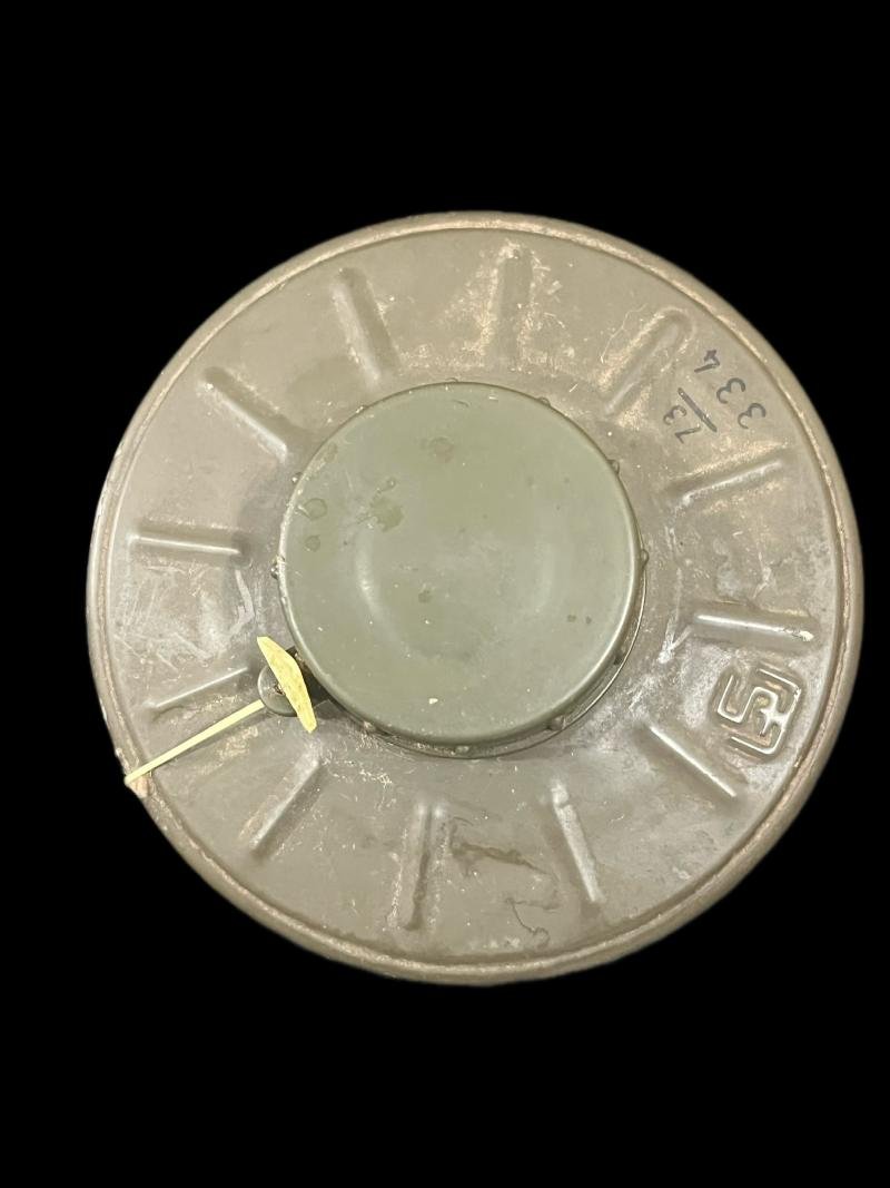 ISRAELI M15 GAS MASK AND FILTER — image 3