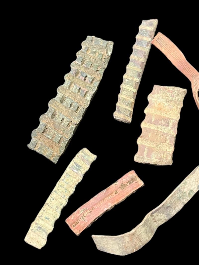 (Was £5) 8 X ASSORTED SHELL BANDS — image 2