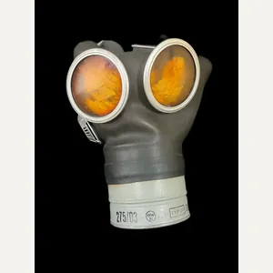 SWEDISH TYPE 32 GAS MASK