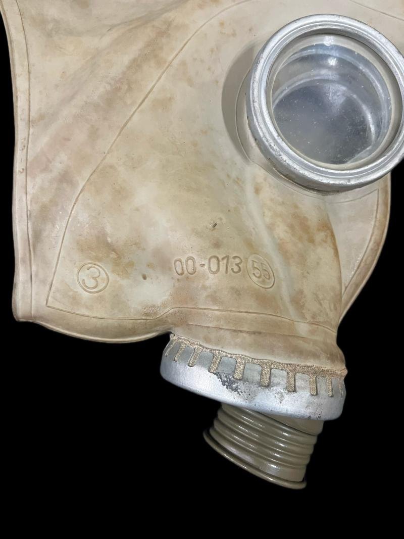 POLISH GP-5 GAS MASK — image 4