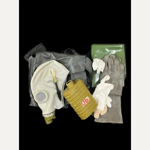EAST GERMAN GAS MASK SET WITH A SOVIET GP-5 MASK