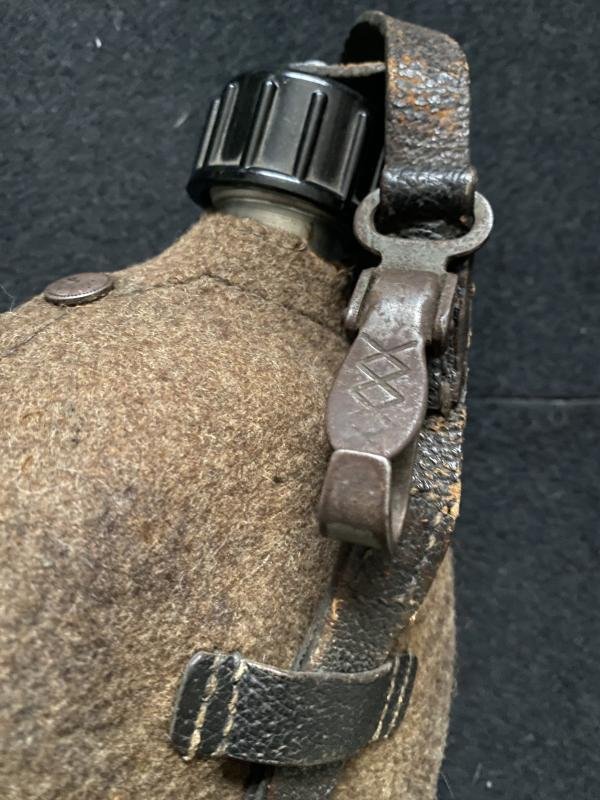 WW2 GERMAN WATER BOTTLE — image 5