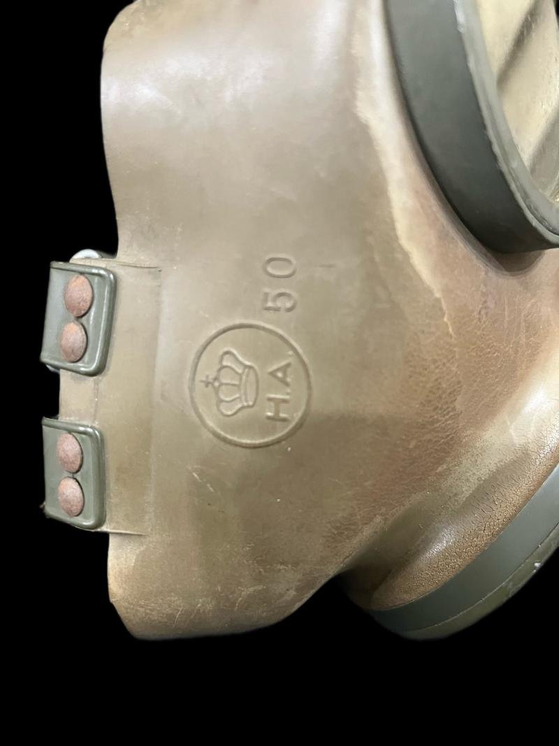 DANISH HA GAS MASK — image 2