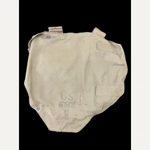 WW2 U.S. ARMY GAS MASK BAG