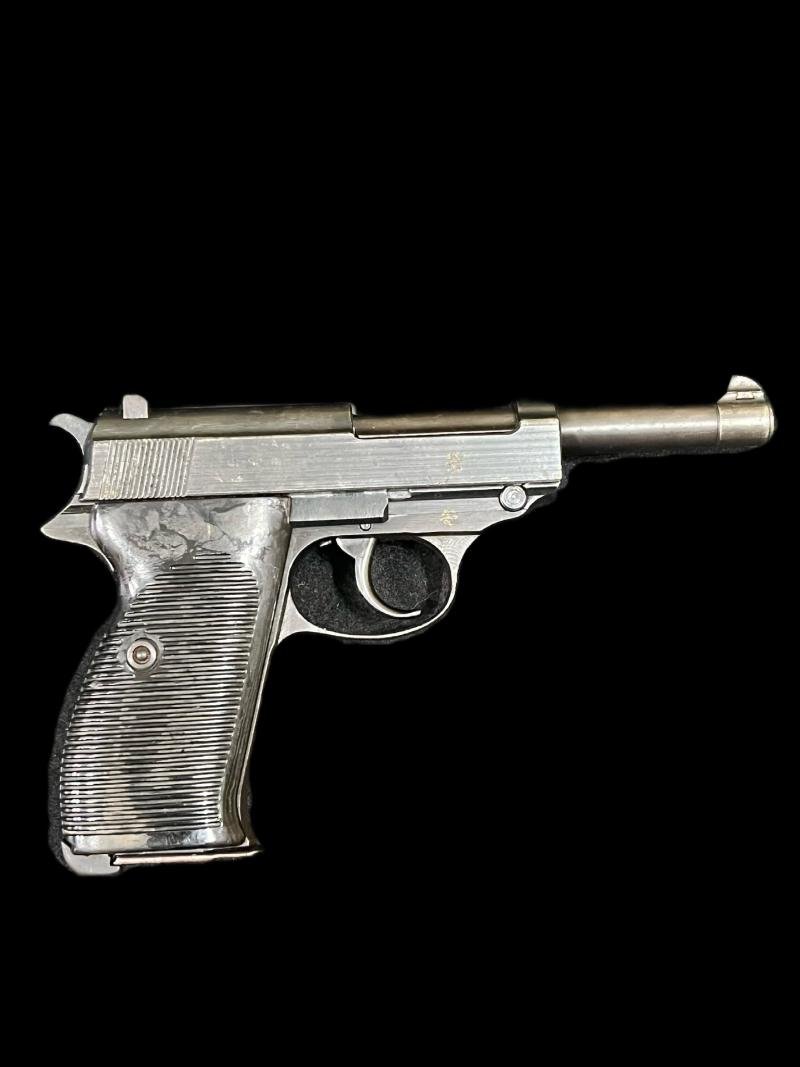 DEACTIVATED WW2 GERMAN P38 PISTOL (OLD SPEC DEACTIVATION) — image 4