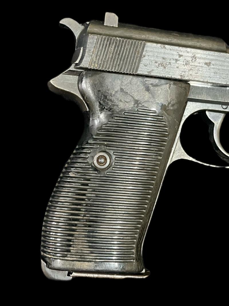 DEACTIVATED WW2 GERMAN P38 PISTOL (OLD SPEC DEACTIVATION) — image 5