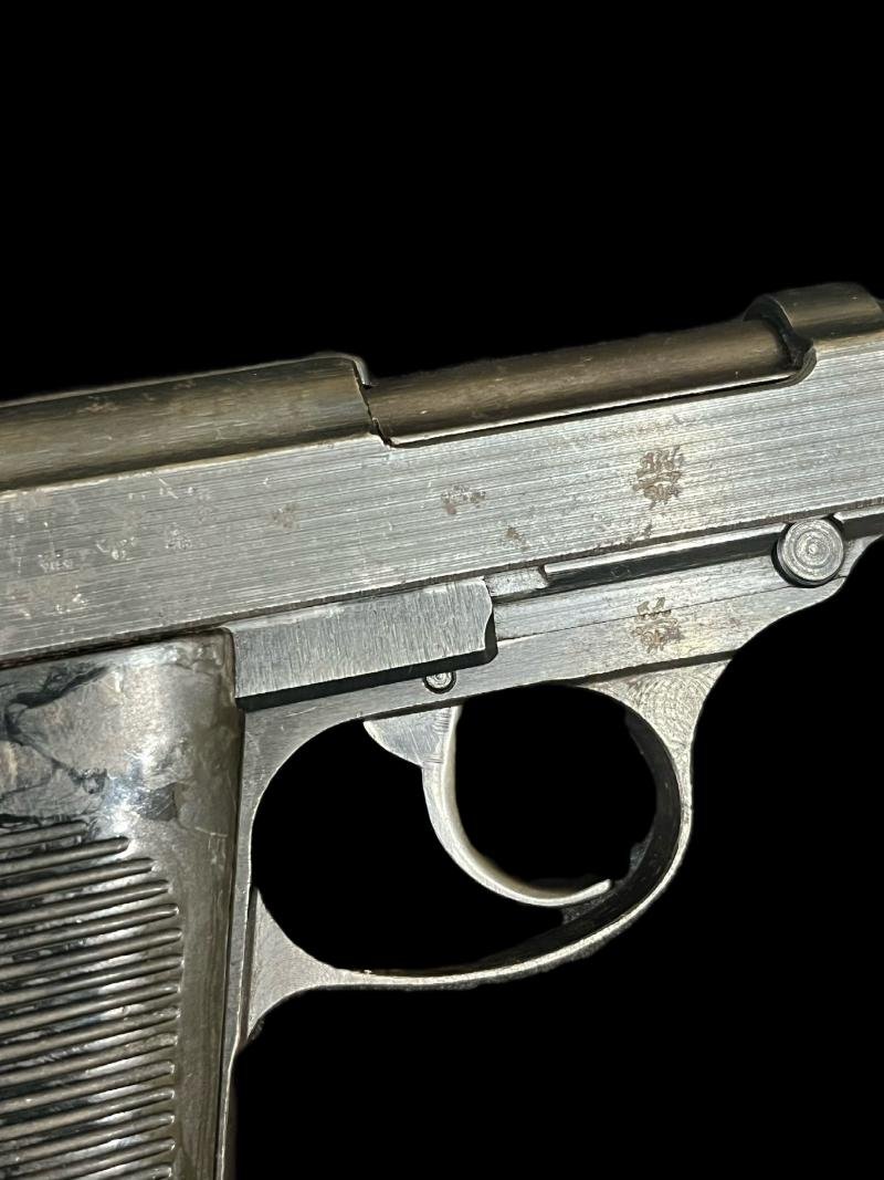 DEACTIVATED WW2 GERMAN P38 PISTOL (OLD SPEC DEACTIVATION) — image 6