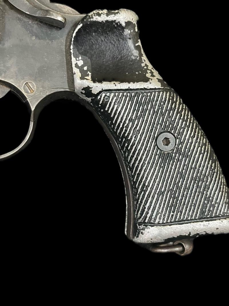 DEACTIVATED WW2 ENFIELD NO.2 MK.1 REVOLVER (UK DEACTIVATION) — image 3