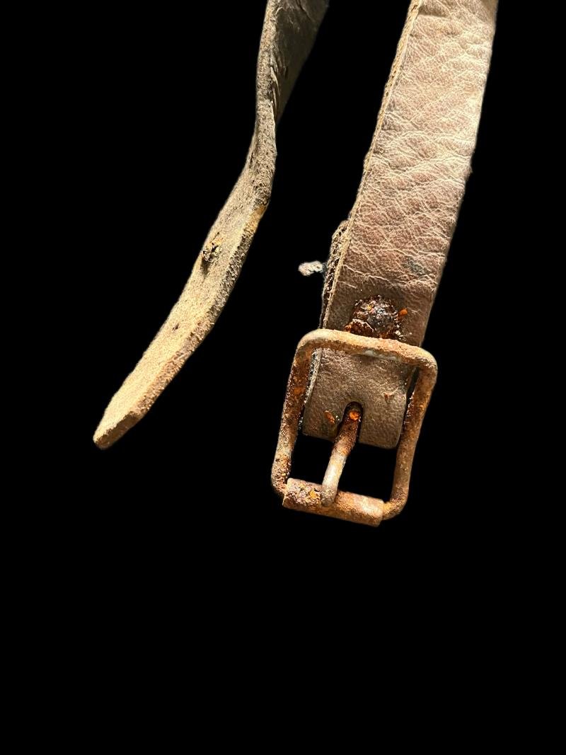 (Was £15) WW2 GERMAN FIELD STRAP — image 2