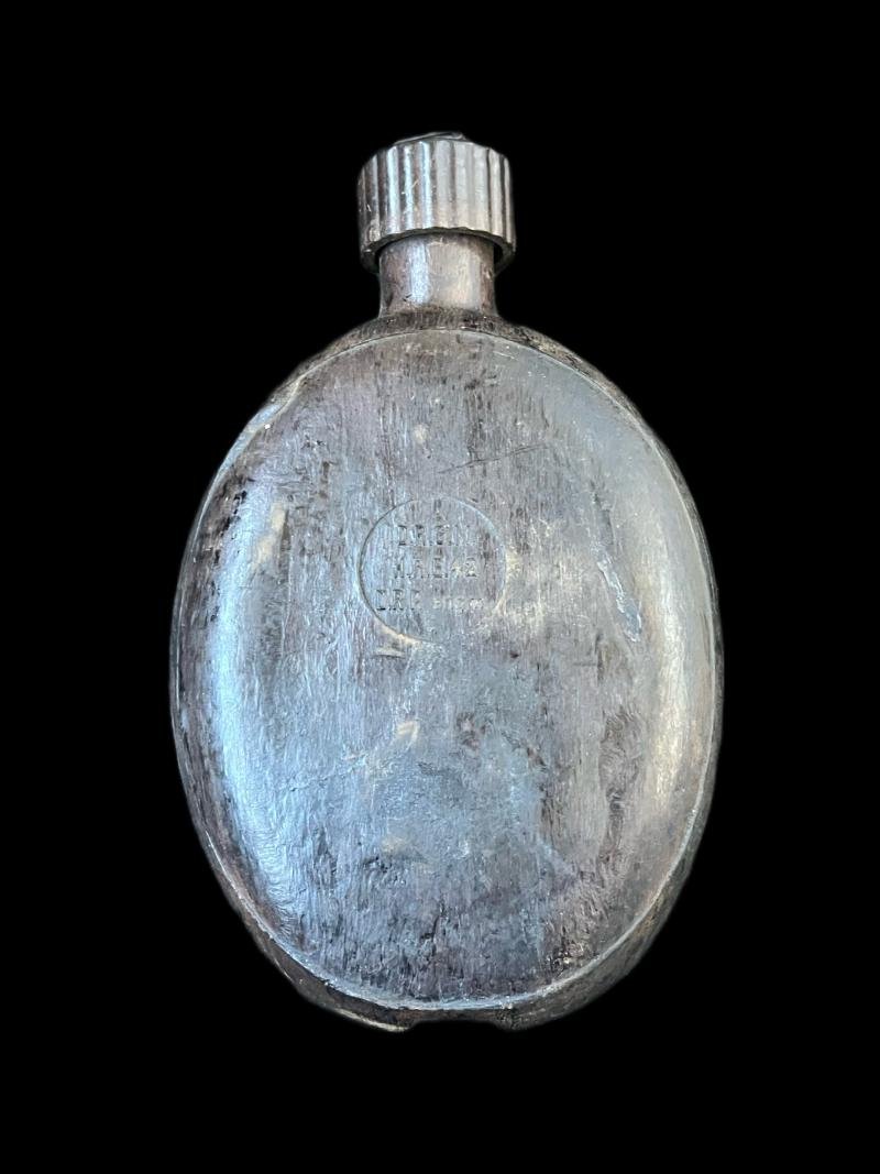 (Was £50) WW2 GERMAN TROPICAL DAK WATER BOTTLE — image 2