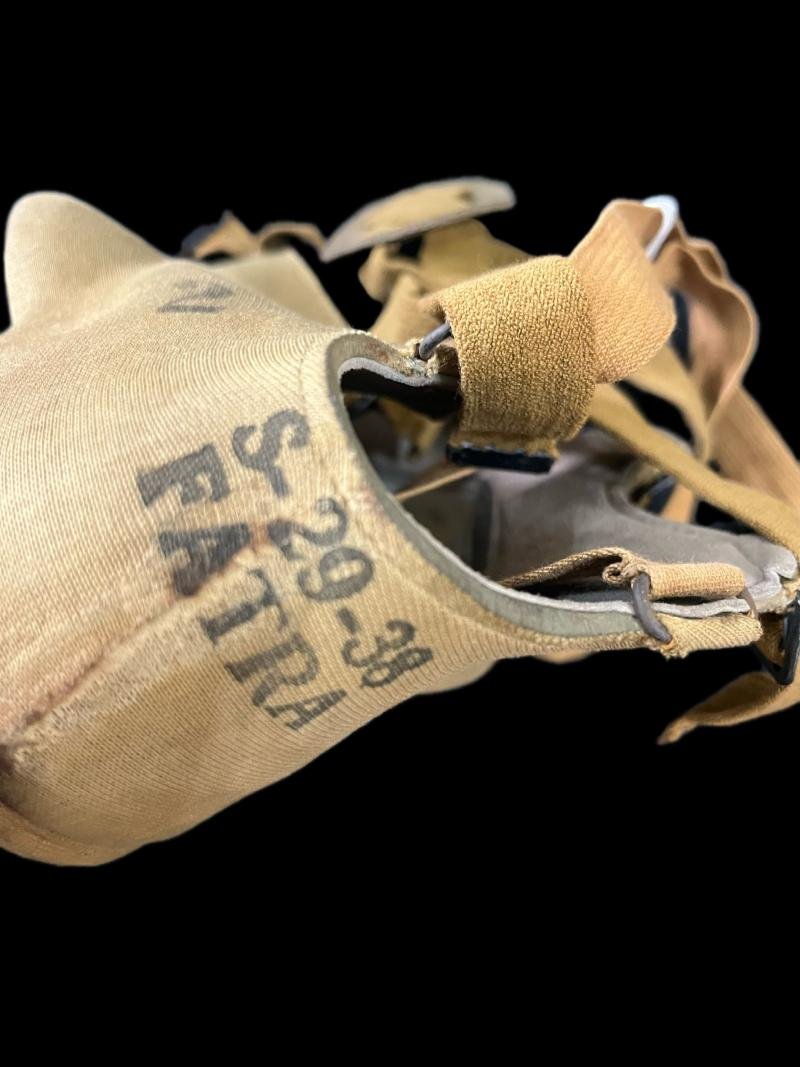 WW2 CZECH FATRA VZ.35 GAS MASK — image 3