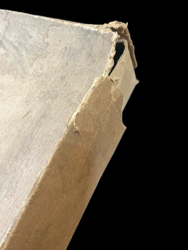 WW2 GERMAN VM-40 GAS MASK IN ORIGINAL BOX — image 7