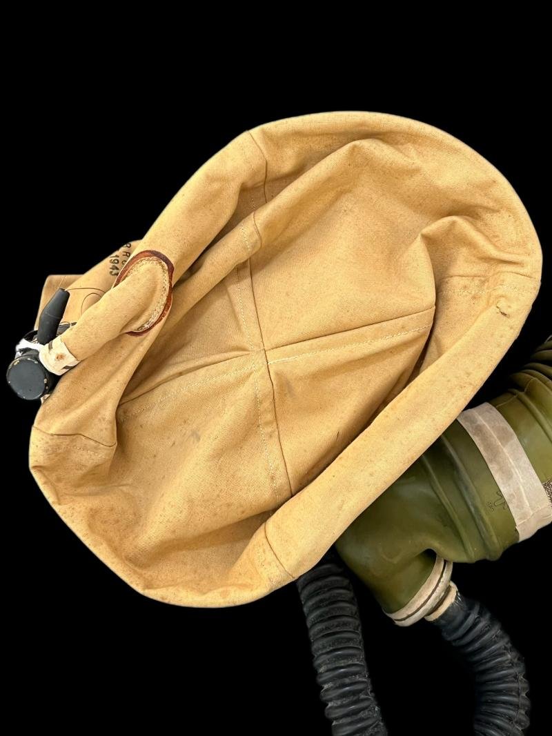 RARE WW2 BRITISH INJURY GAS MASK — image 6