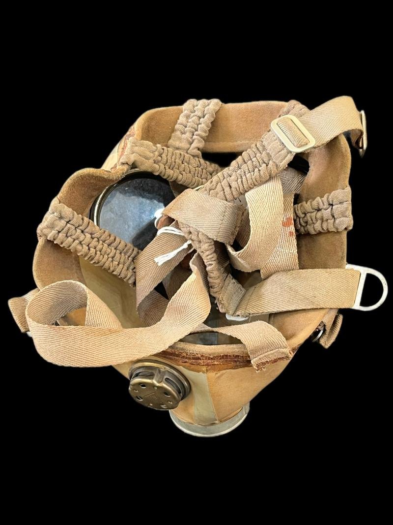 GERMAN AUER GAS MASK — image 3