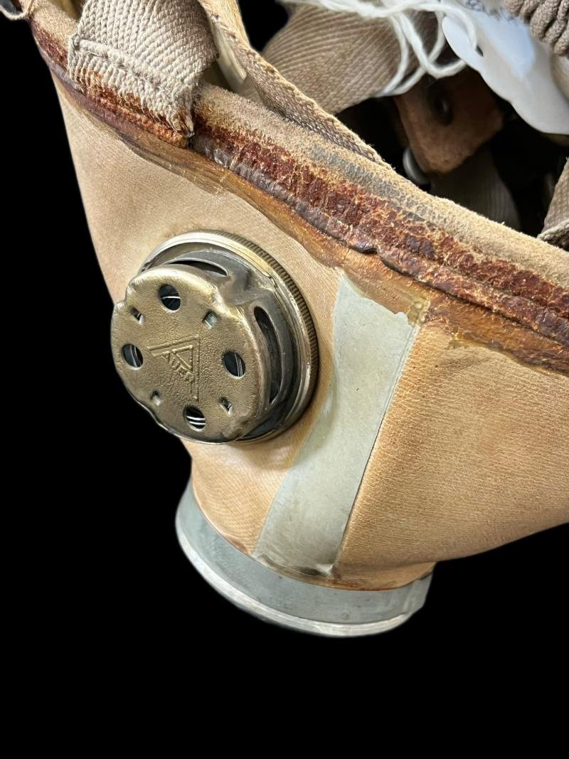 GERMAN AUER GAS MASK — image 4
