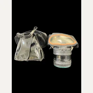 WW2 BRITISH CIVILIAN GAS MASK WITH RARE BAG