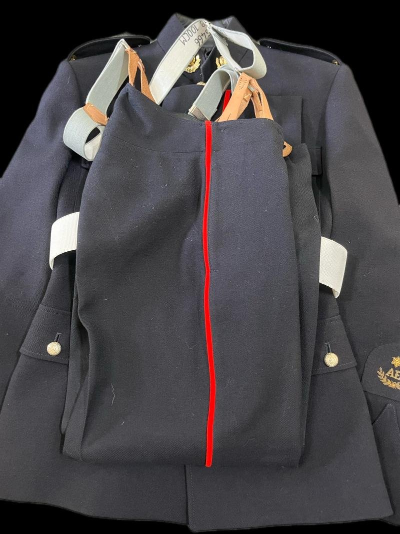 ROYAL MARINE NO.1 DRESS UNIFORM AND CAP — image 7