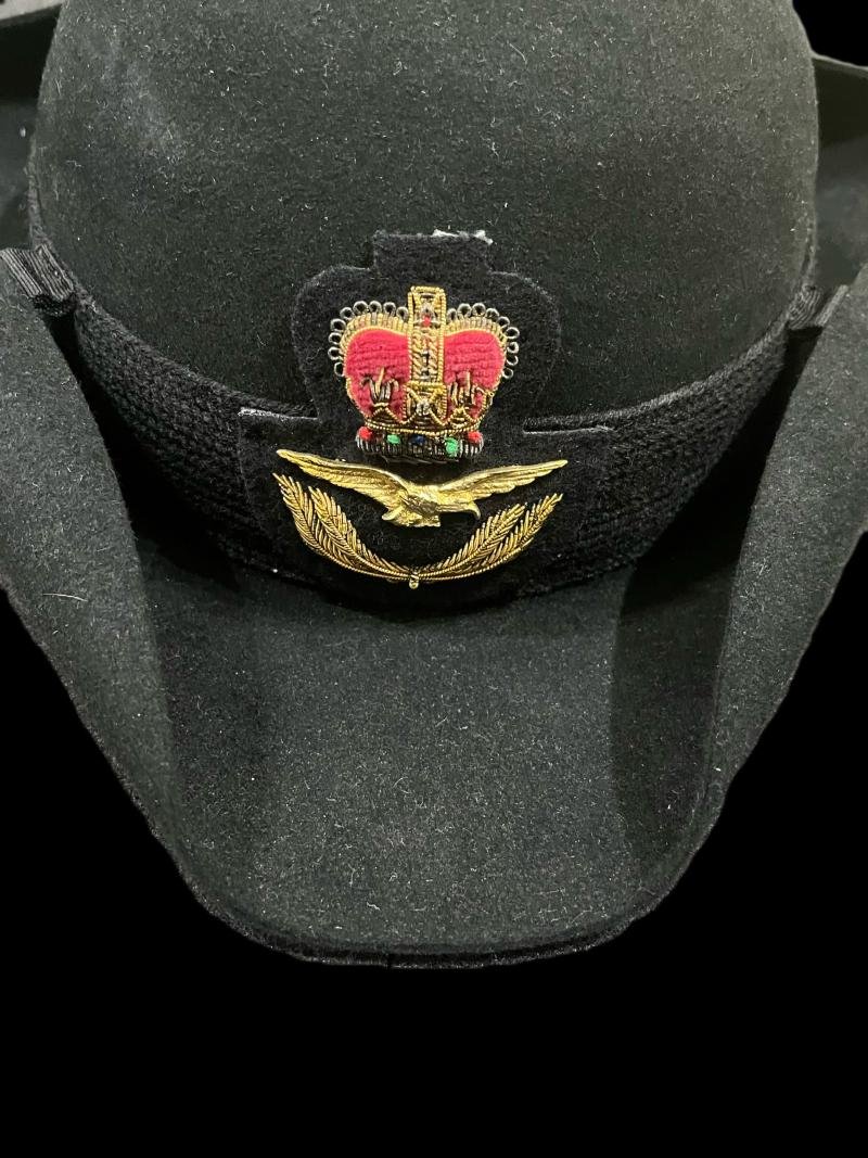 PRINCESS MARY'S ROYAL AIR FORCE NURSING SERVICE DRESS HAT — image 2