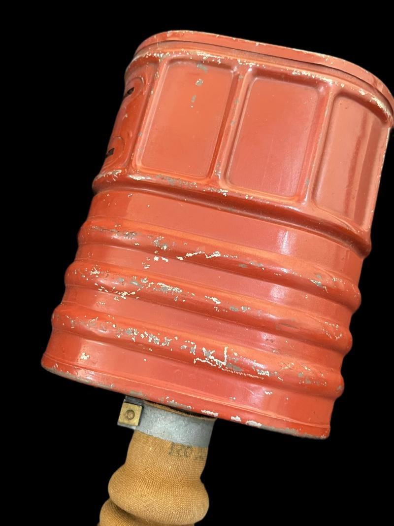 RARE WW2 BRITISH MK.IV TELEPHONE GAS MASK — image 4