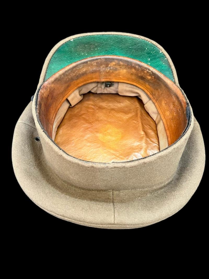 WW2 BRITISH KINGS ROYAL RIFLES CORPS OFFICER'S PEAKED CAP — image 5