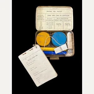 WW2 BRITISH DETECTOR,VAPOUR POCKET MK.II KIT