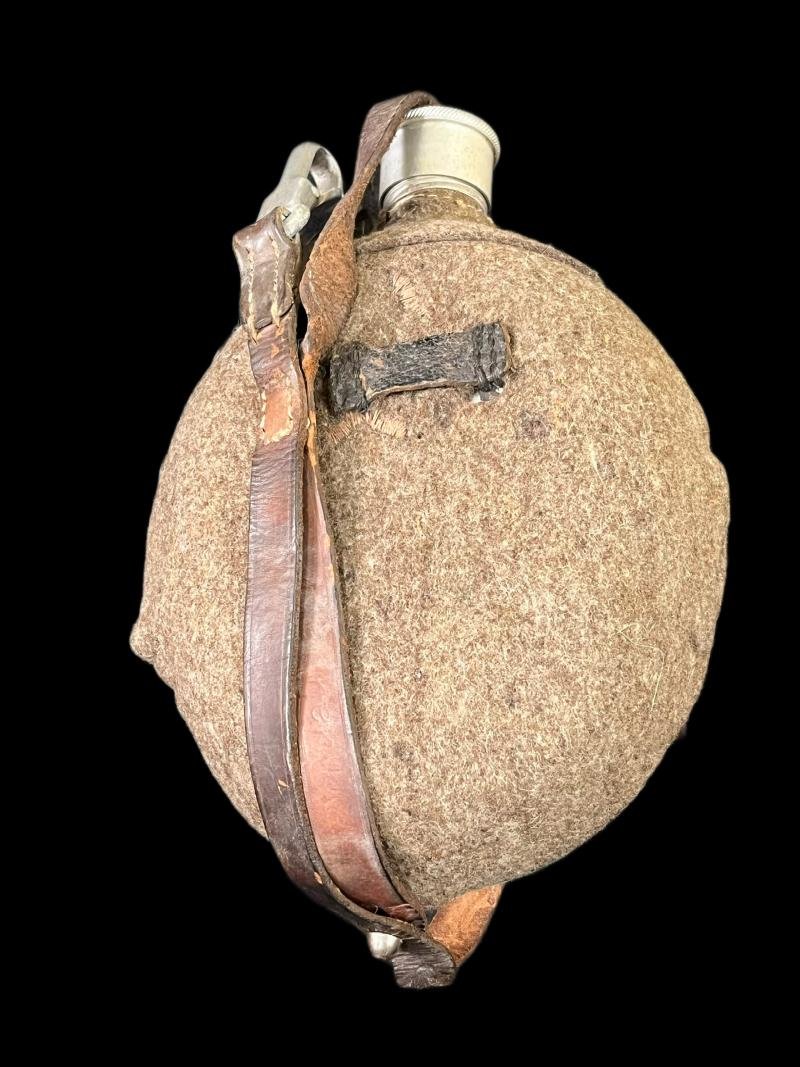 LARGE WW2 GERMAN WATER BOTTLE — image 3