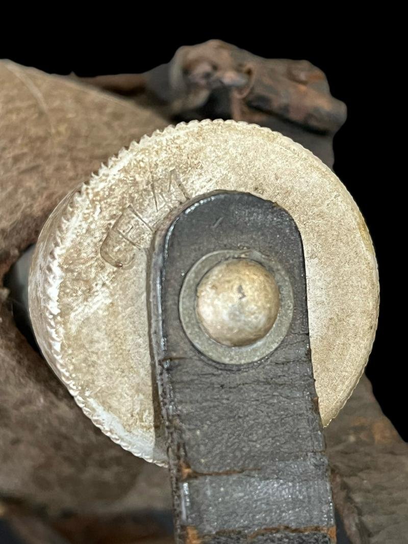 WW2 GERMAN WATER BOTTLE (NAMED) — image 4