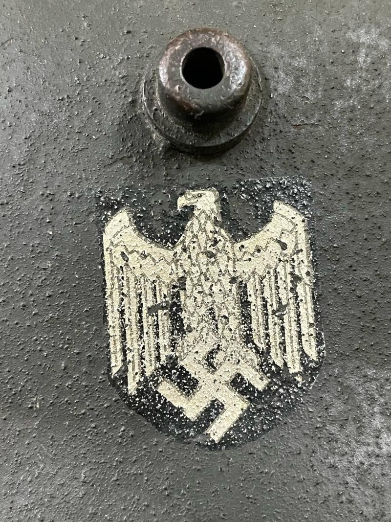 WW1/WW2 GERMAN M16 TRANSITIONAL SINGLE DECAL HELMET — image 2