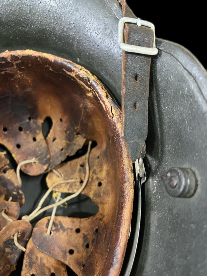 WW1/WW2 GERMAN M16 TRANSITIONAL SINGLE DECAL HELMET — image 8