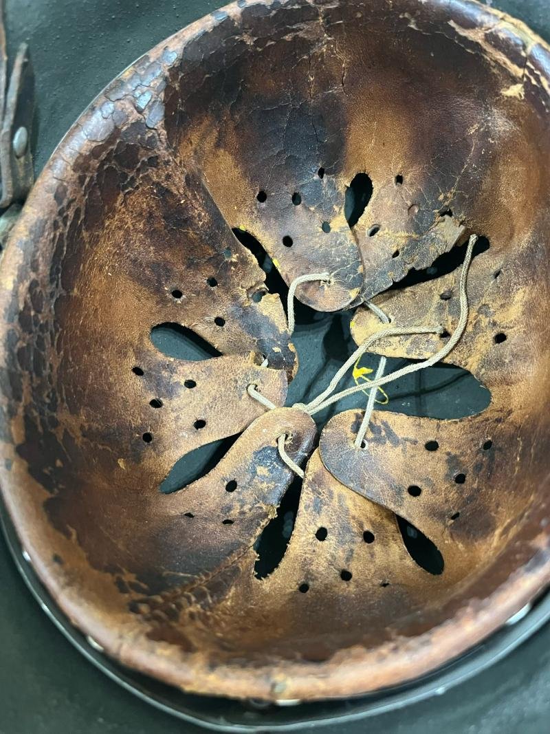 WW1/WW2 GERMAN M16 TRANSITIONAL SINGLE DECAL HELMET — image 9