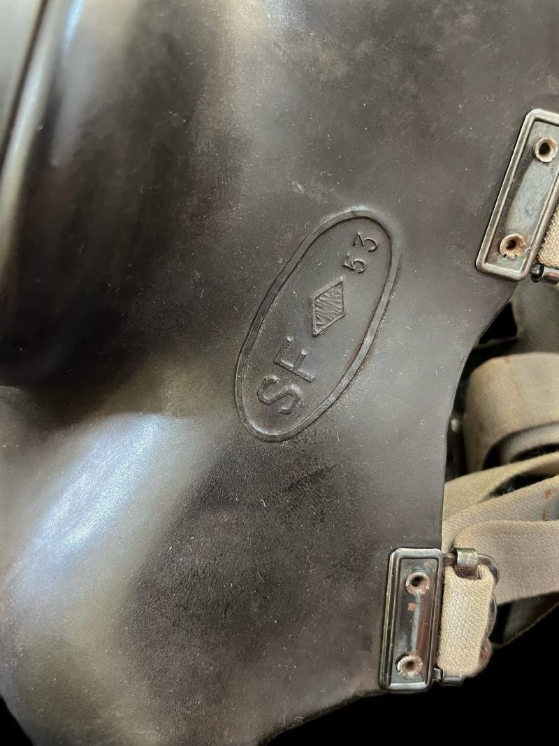 NORWEGIAN SF-53 GAS MASK — image 3