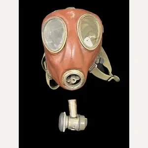 GERMAN DRAEGER LEDER-B GAS MASK