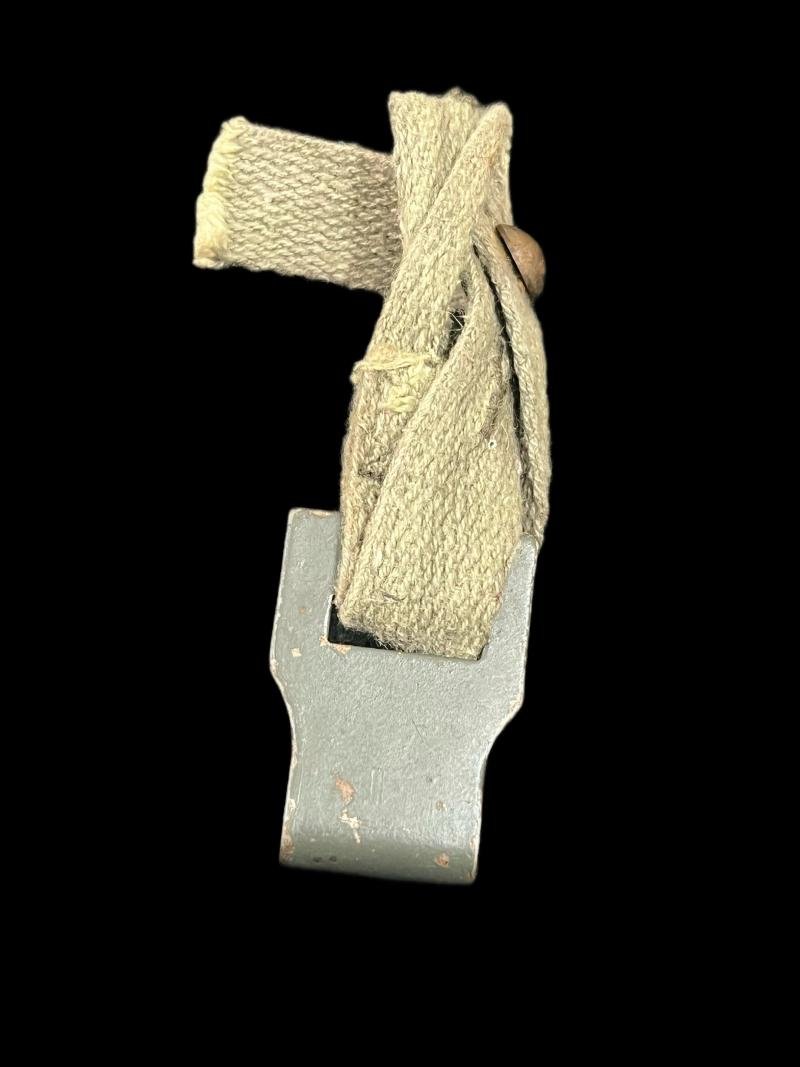 WW2 GERMAN GAS MASK SUPPORT HOOK STRAP — image 2