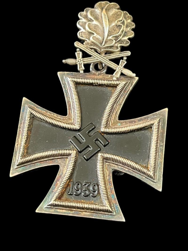 KNIGHTS CROSS OF THE IRON CROSS WITH OAKLEAVES AND SWORDS (RUDOLF SOUVAL) — image 3