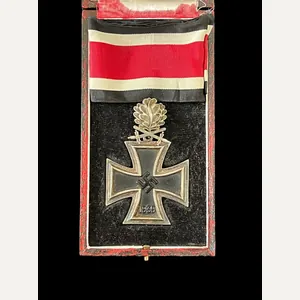 KNIGHTS CROSS OF THE IRON CROSS WITH OAKLEAVES AND SWORDS …