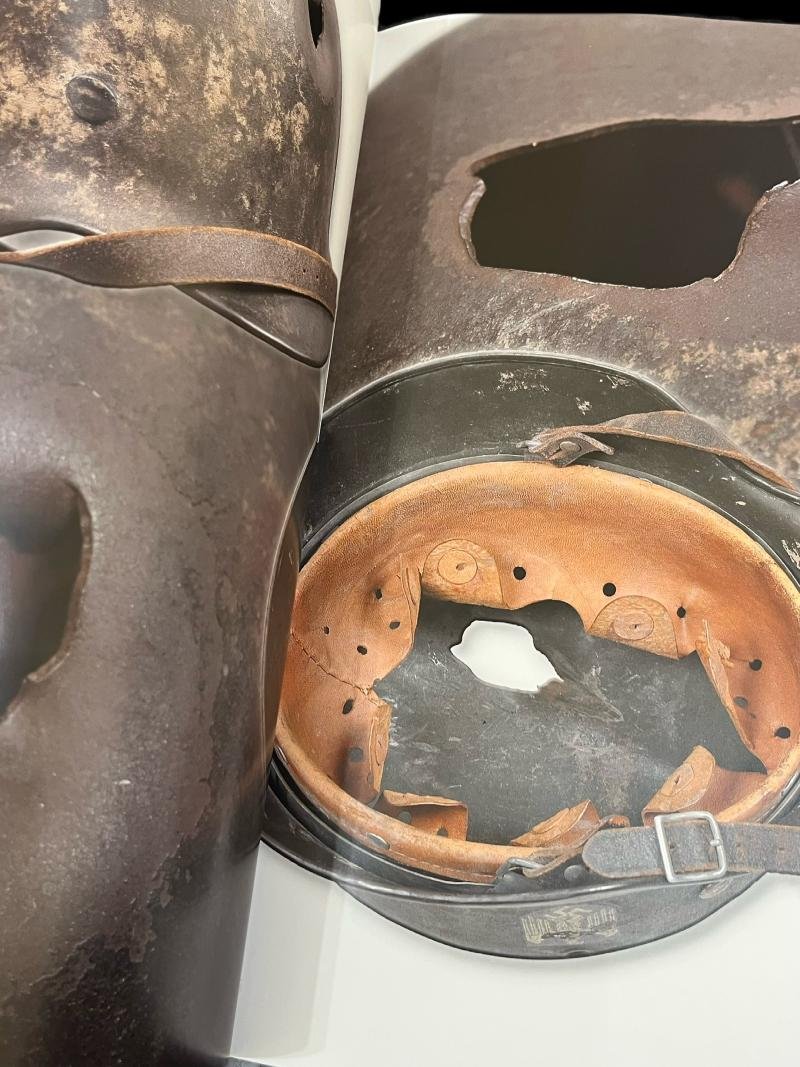 BATTLE DAMAGE (HARD COVER) — image 4