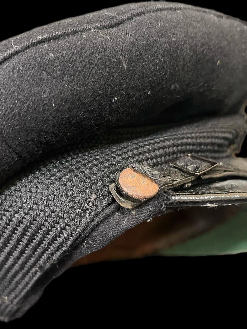 WW2 ROYAL NAVY OFFICER'S CAP — image 4