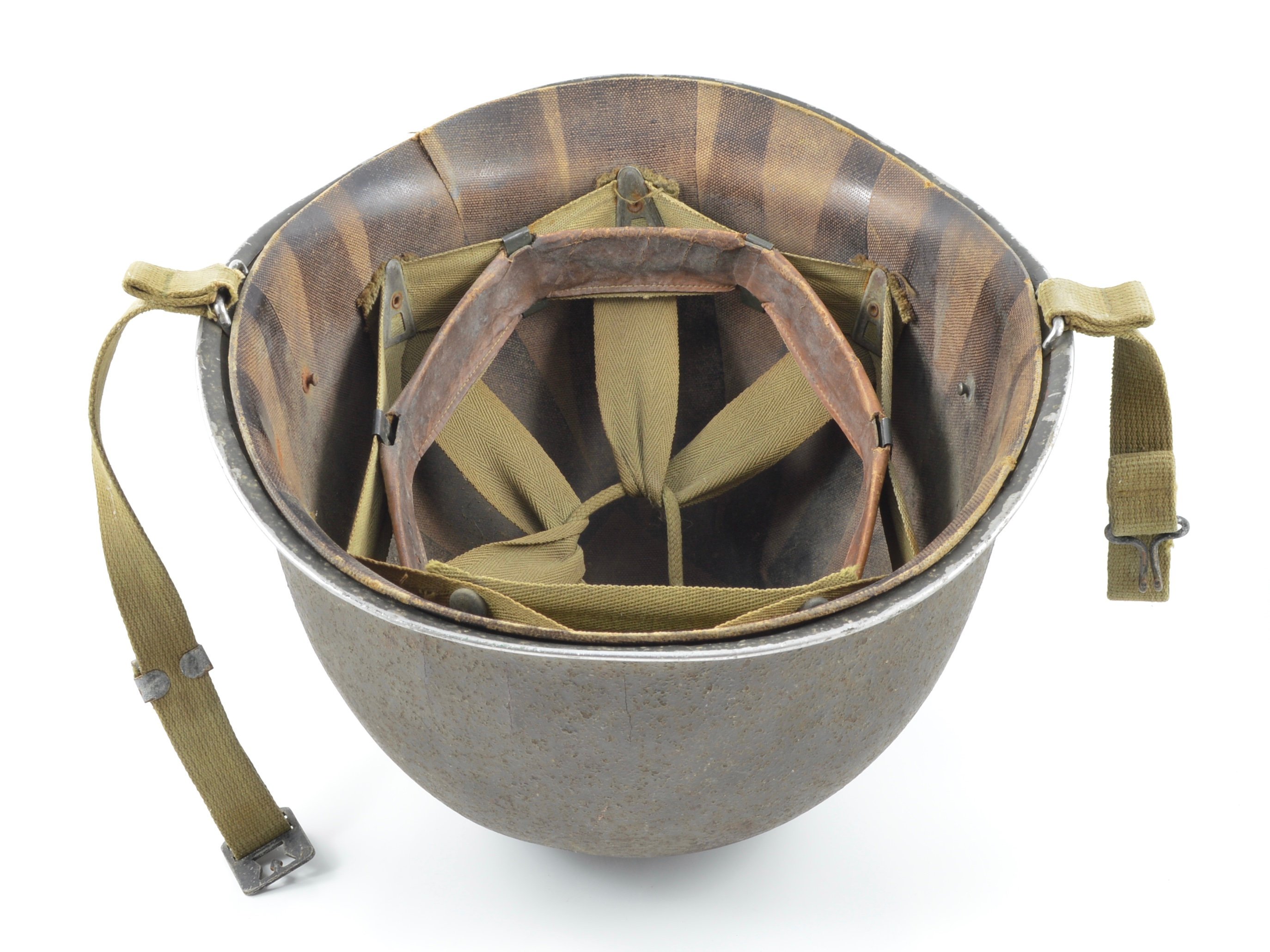 Mid-WWII Fixed Loop M1 Helmet & Capac Liner (1943 Set) — image 4