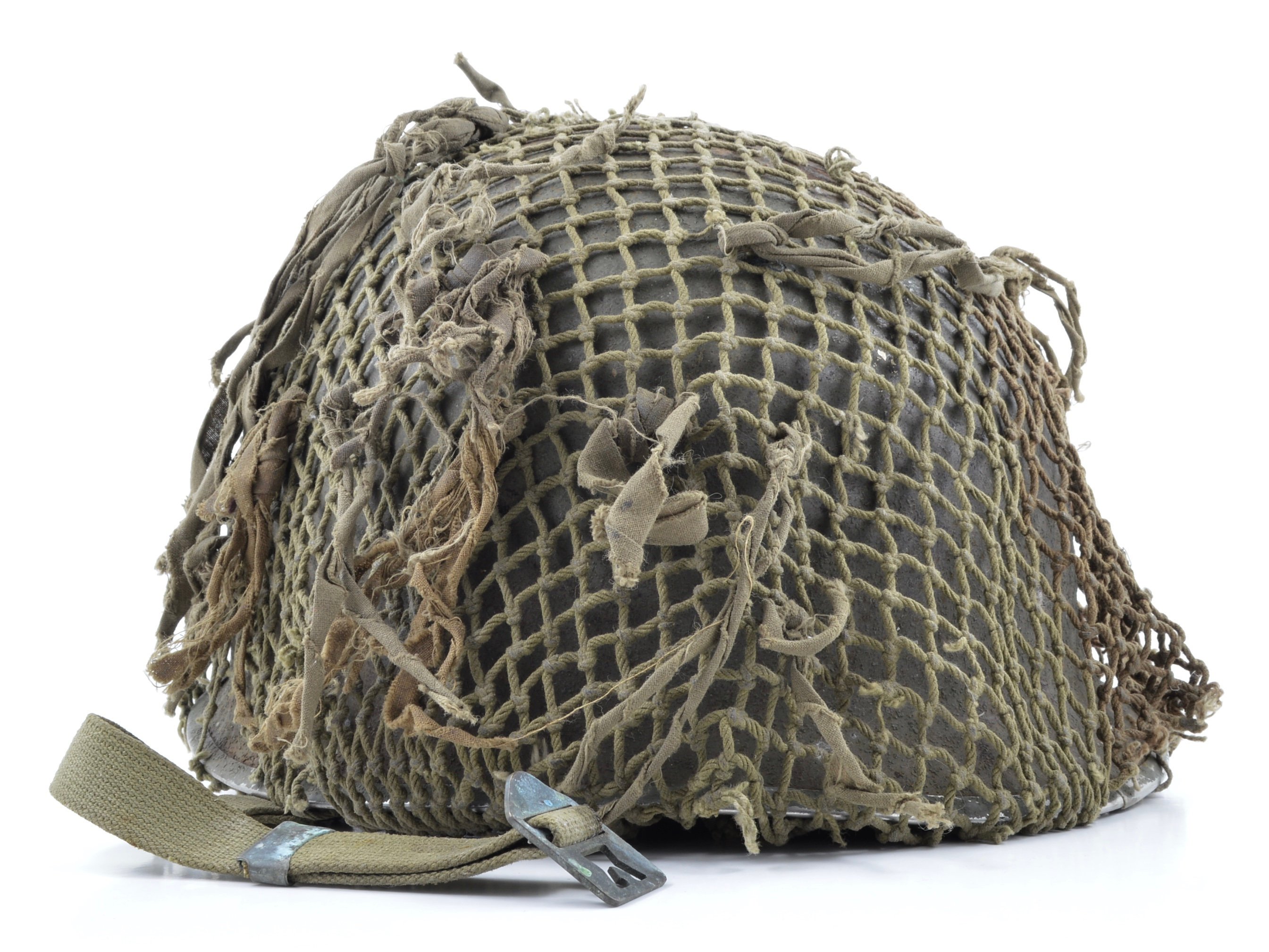 Mid-WWII Canadian Two-Tone Camouflage Helmet Net With Original Scrim — image 2