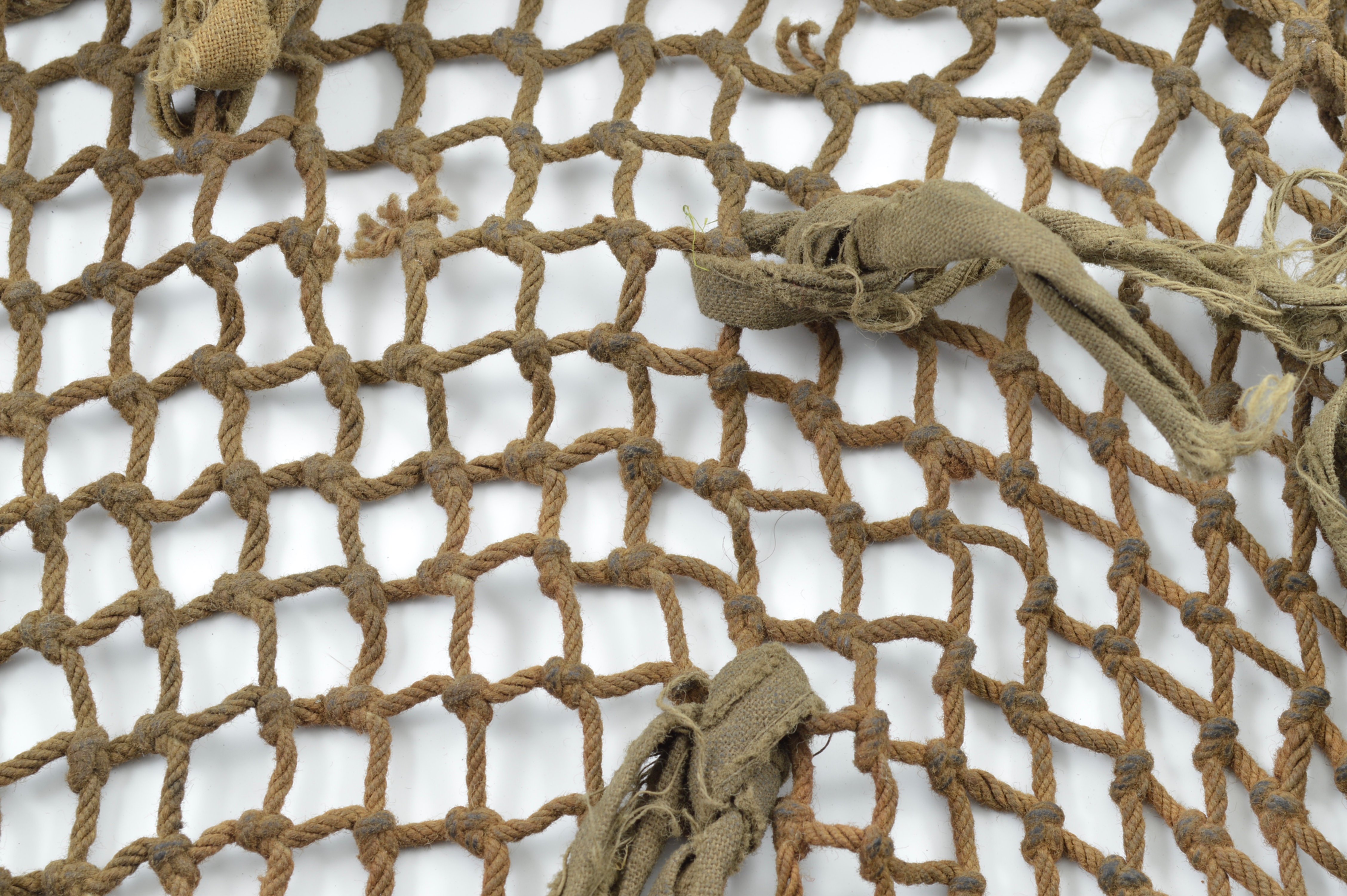 Mid-WWII Canadian Two-Tone Camouflage Helmet Net With Original Scrim — image 3