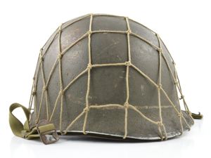Mid-WWII Fixed Loop Paratrooper M1 Helmet & Westinghouse Jump Liner …
