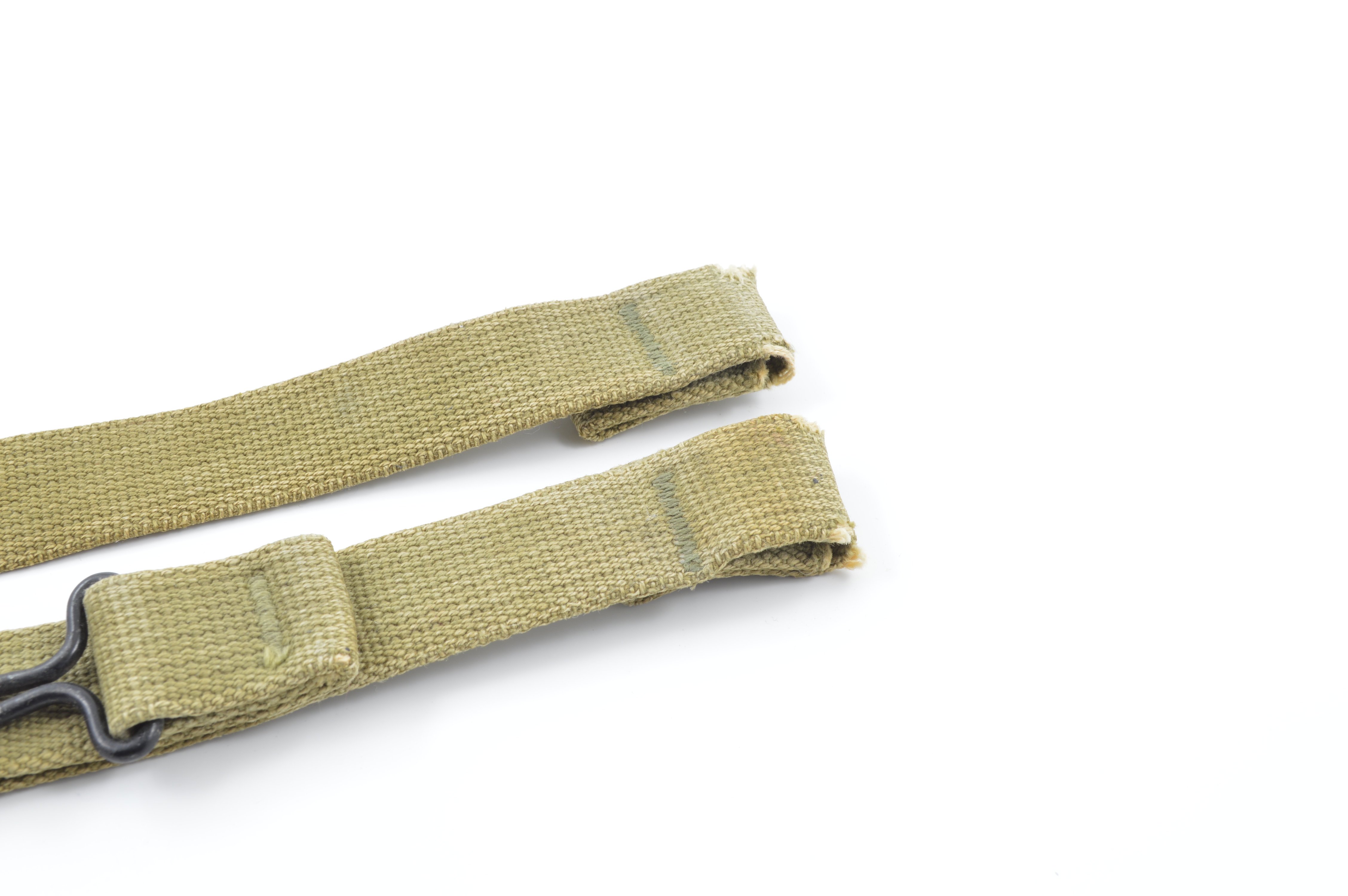 Mid-WWII Web Helmet Chinstraps OD#3 (Khaki) — image 4