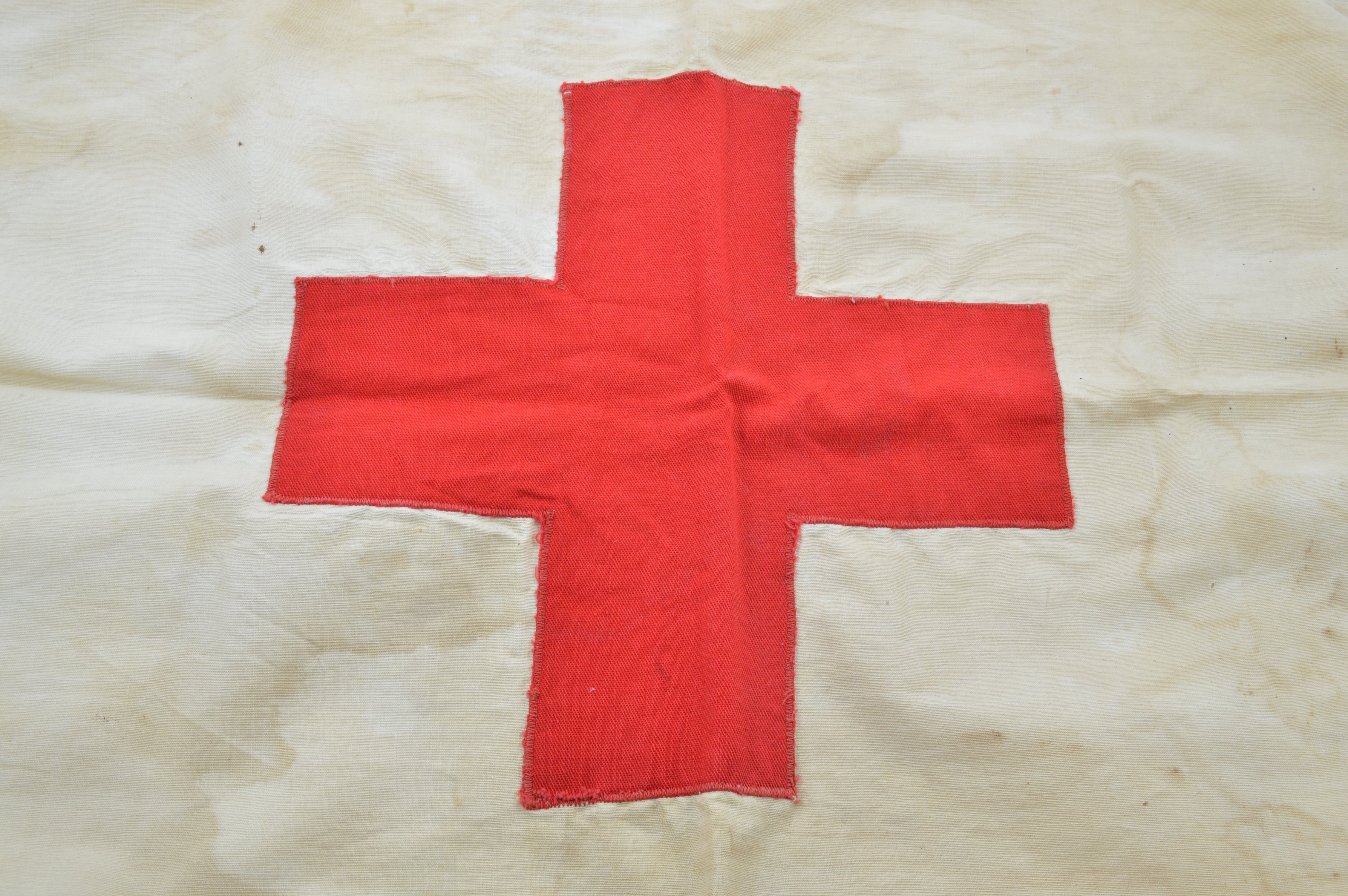 WWII U.S. Geneva Cross Medic's Flag — image 7