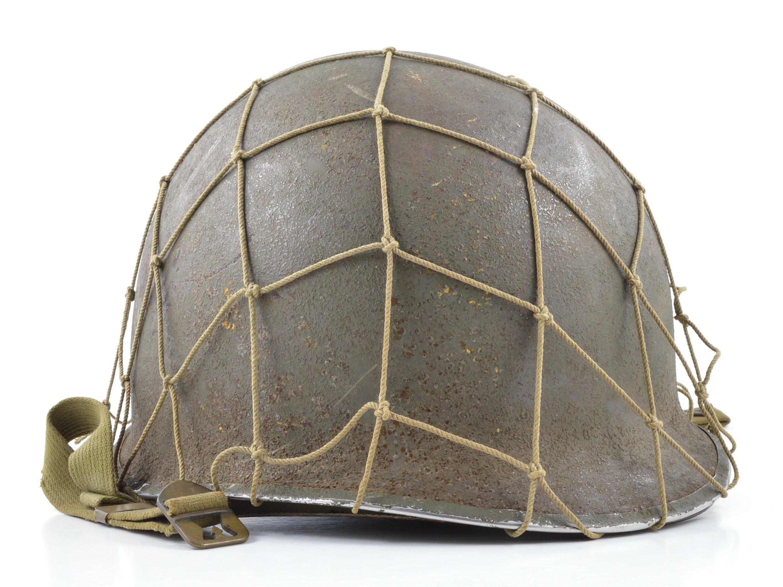 WWII 2' U.S. Vehicle Camouflage Helmet Net — image 3
