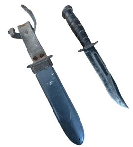 U.S. Navy MK2 Fighting Knife i.e. KA Bar 'Camillus' - …