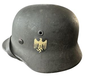 WH (Heer) M40 Single Decal Combat Helmet - Nice Used Condition