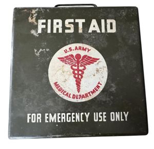 U.S. Motor Vehicle First-Aid Kit With Contents - Nice Used …