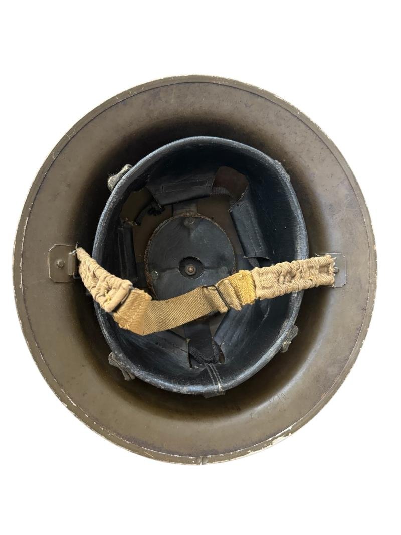 Canadian MK II i.e. 'Tommy' Helmet - Nice Used Condition — image 5