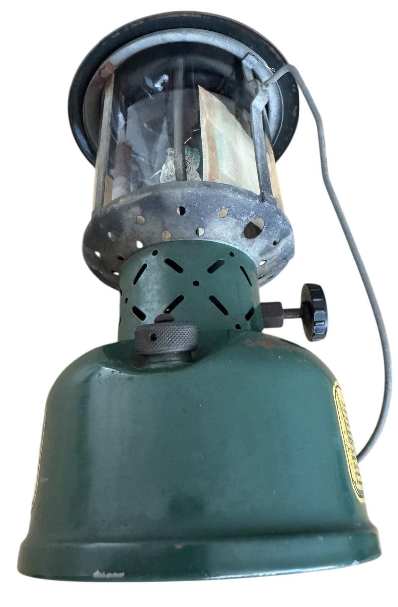 U.S. Coleman Gasoline Lantern 1944 - Unissued Condition — image 10